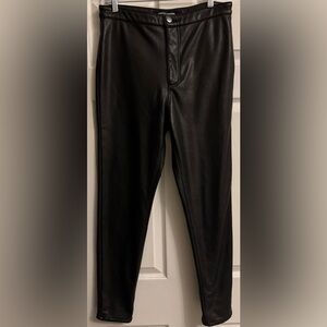 Ashley Mason Black Faux Leather Pants 31